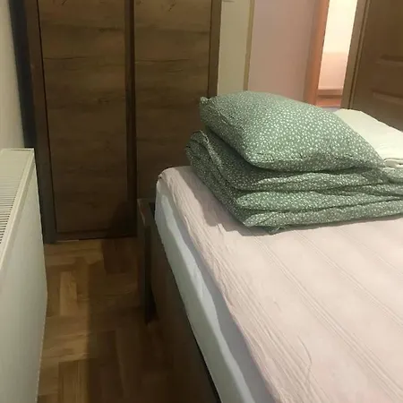 Apartment Paradiso