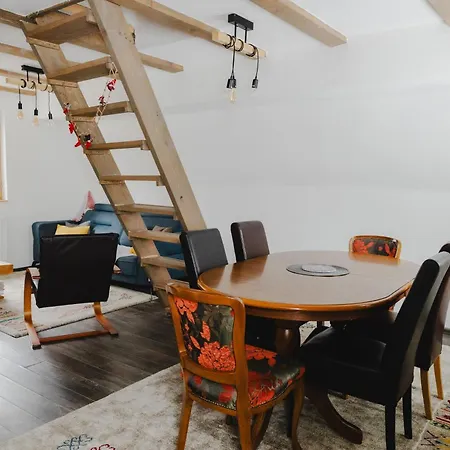 Paradiso ياهورينا