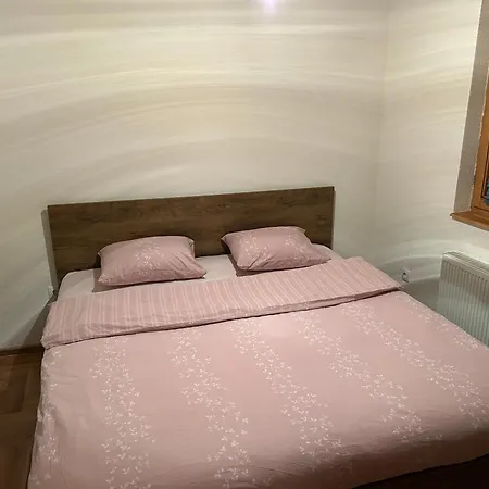 Paradiso Apartman *